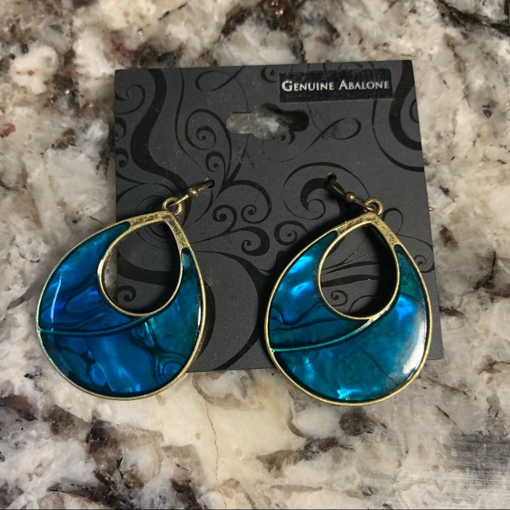 Vintage Genuine Abalone large Dangling blue green brushed brass shiny earrings - Picture 8 of 14